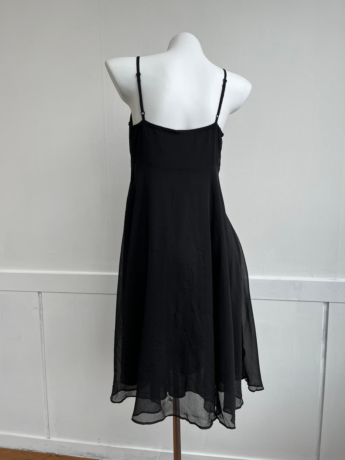 COCCOLUSSI 블랙 쉬폰 슬립 상품이미지4