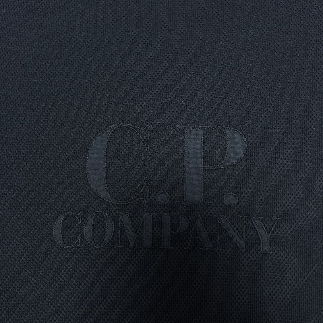 CP컴퍼니 와플 자수 빅로고 반팔(XL) 상품이미지2