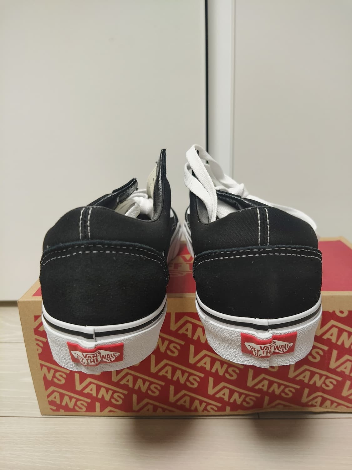 새상품 반스 올드스쿨 270 상품이미지5