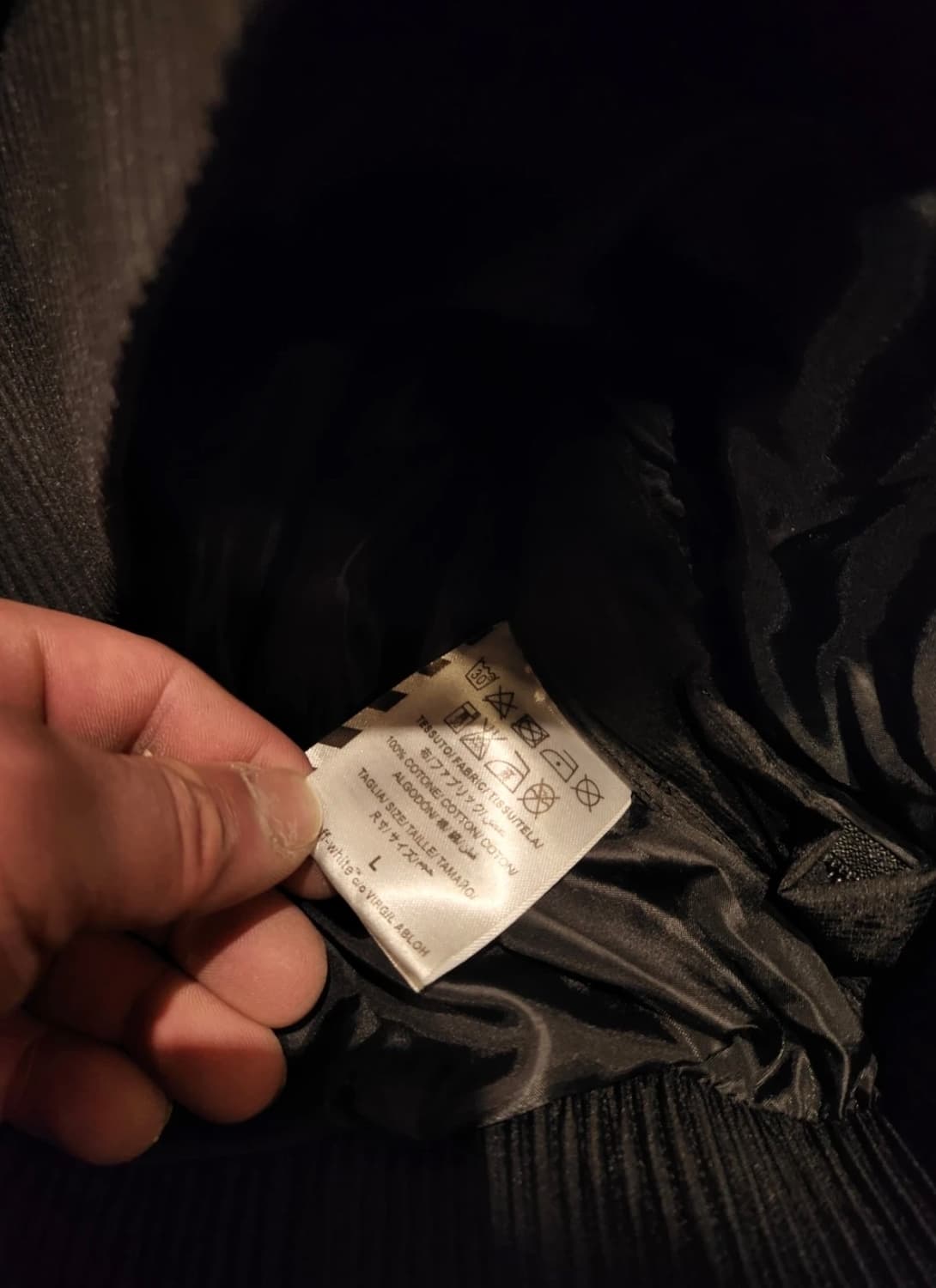 오프화이트 패딩 조끼 베스트 블랙 L 상품이미지4