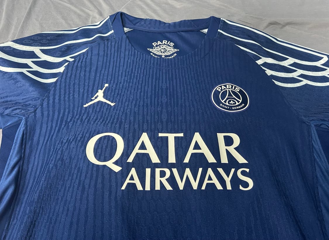 25/26 psg 파리 생제르망 4th 조던 어센틱 유니폼 상품이미지4