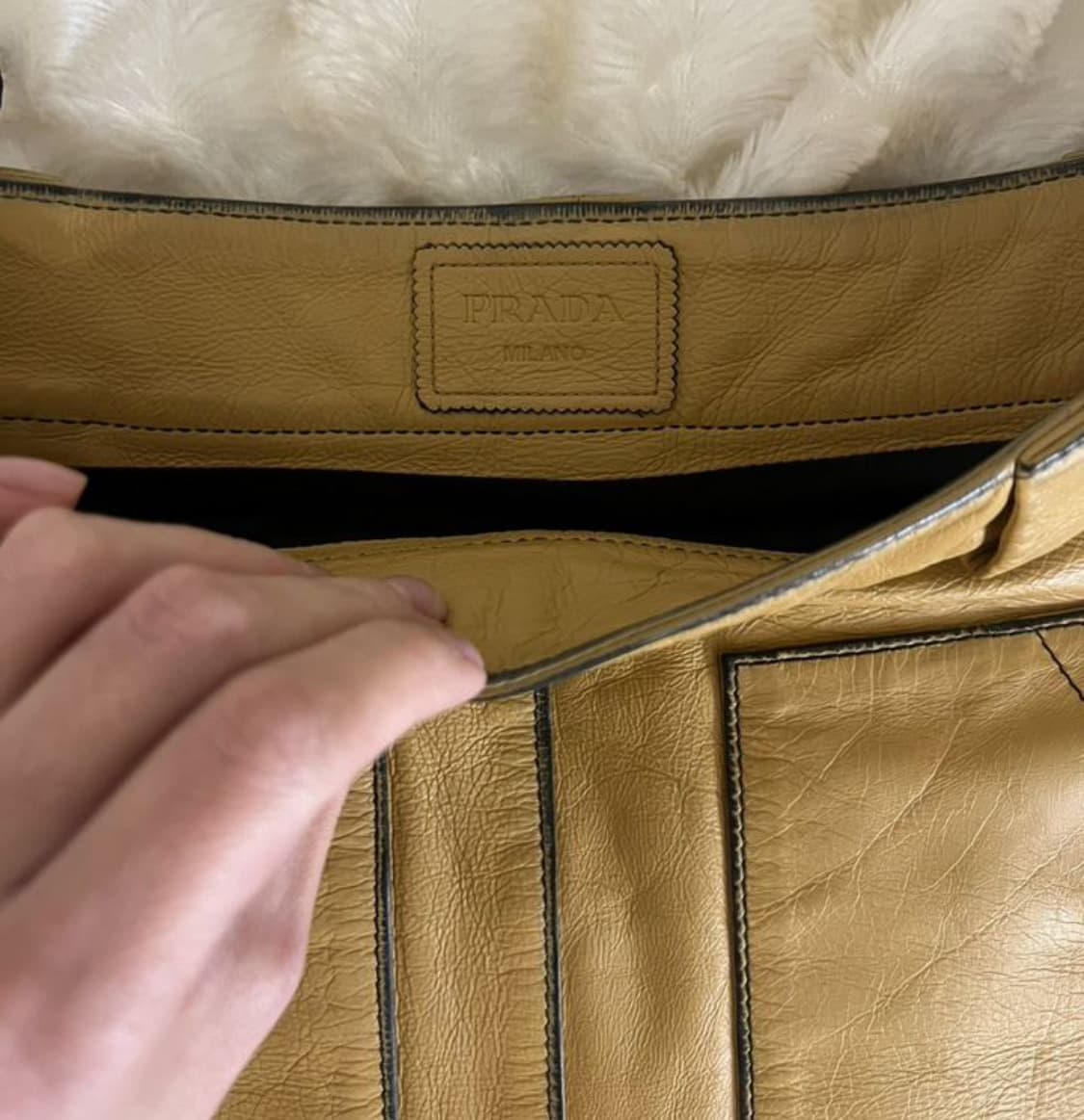 PRADA 프라다 미니 스커트(레더-칼프스킨)40 사이즈-해외발송 상품이미지7