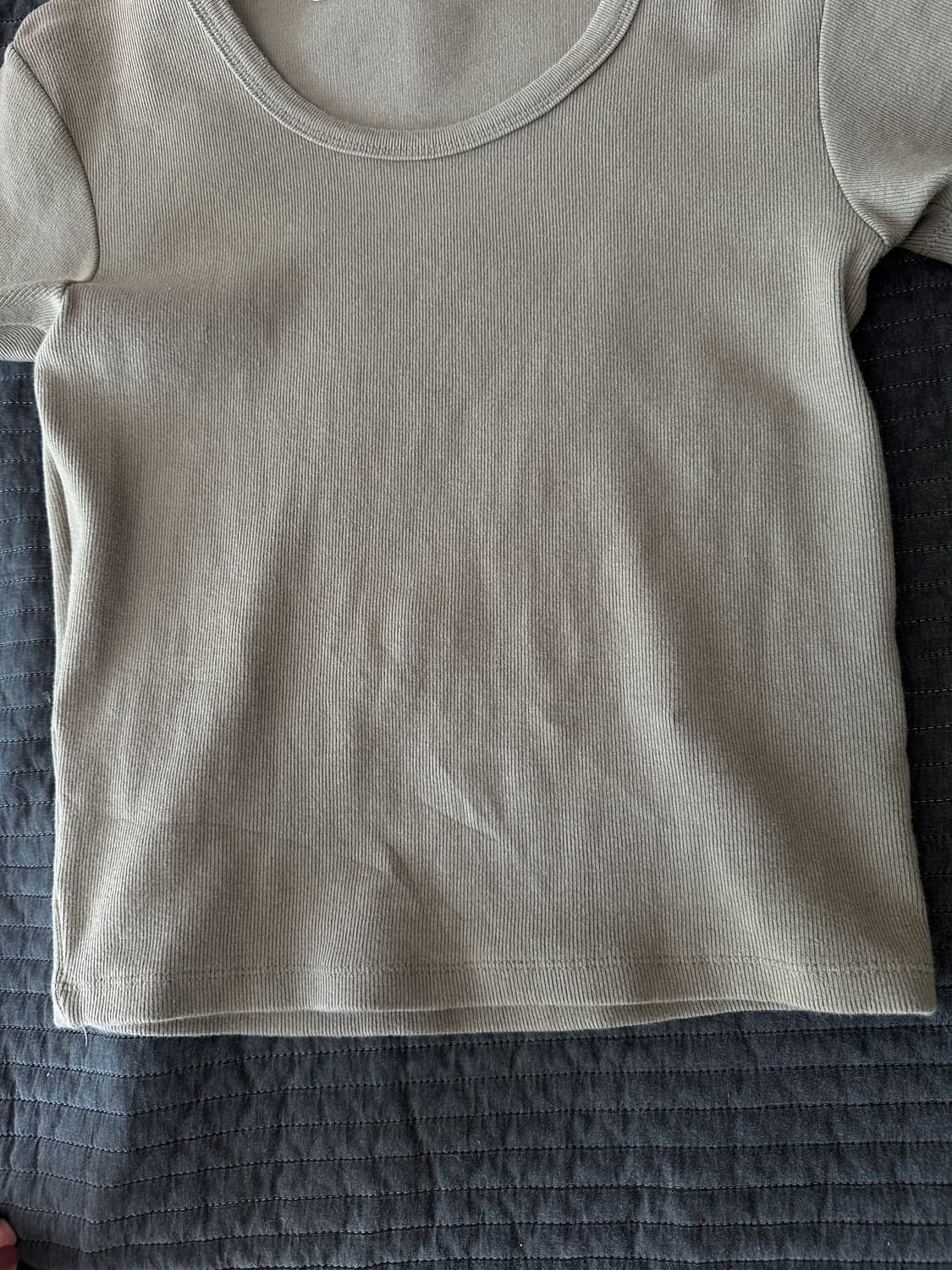 블랙업 기본 반팔티셔츠 상품이미지3