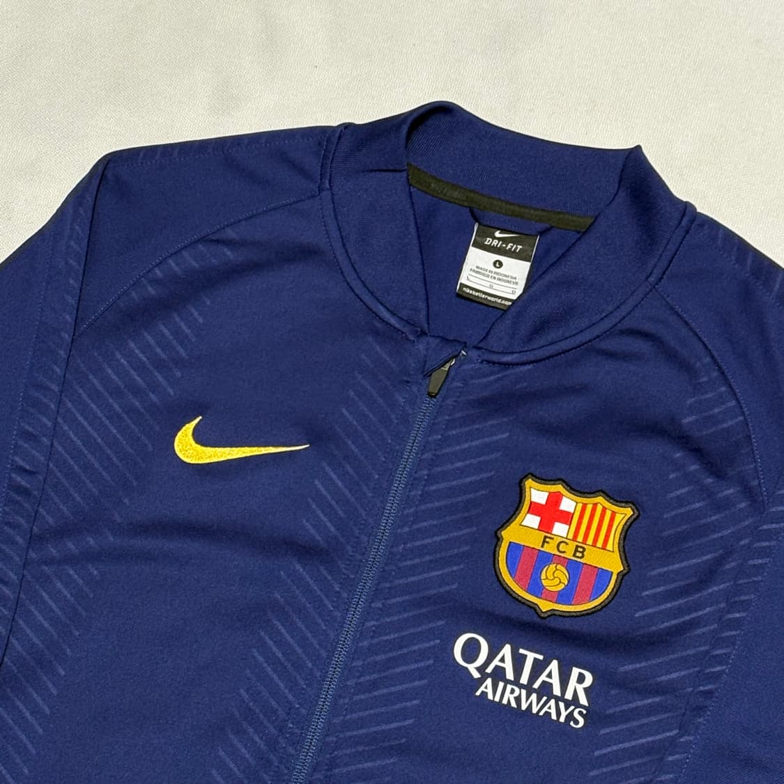 L 나이키 바르셀로나 트랙탑 상품이미지1