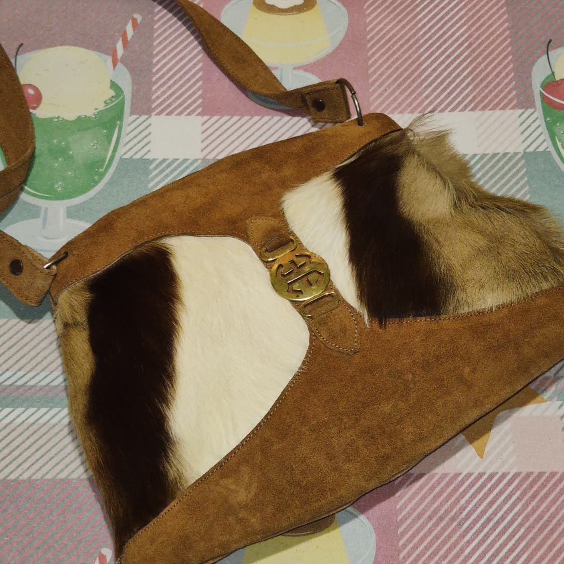 70s 핸드메이드 리얼 송치 스웨이드 숄더백 상품이미지9