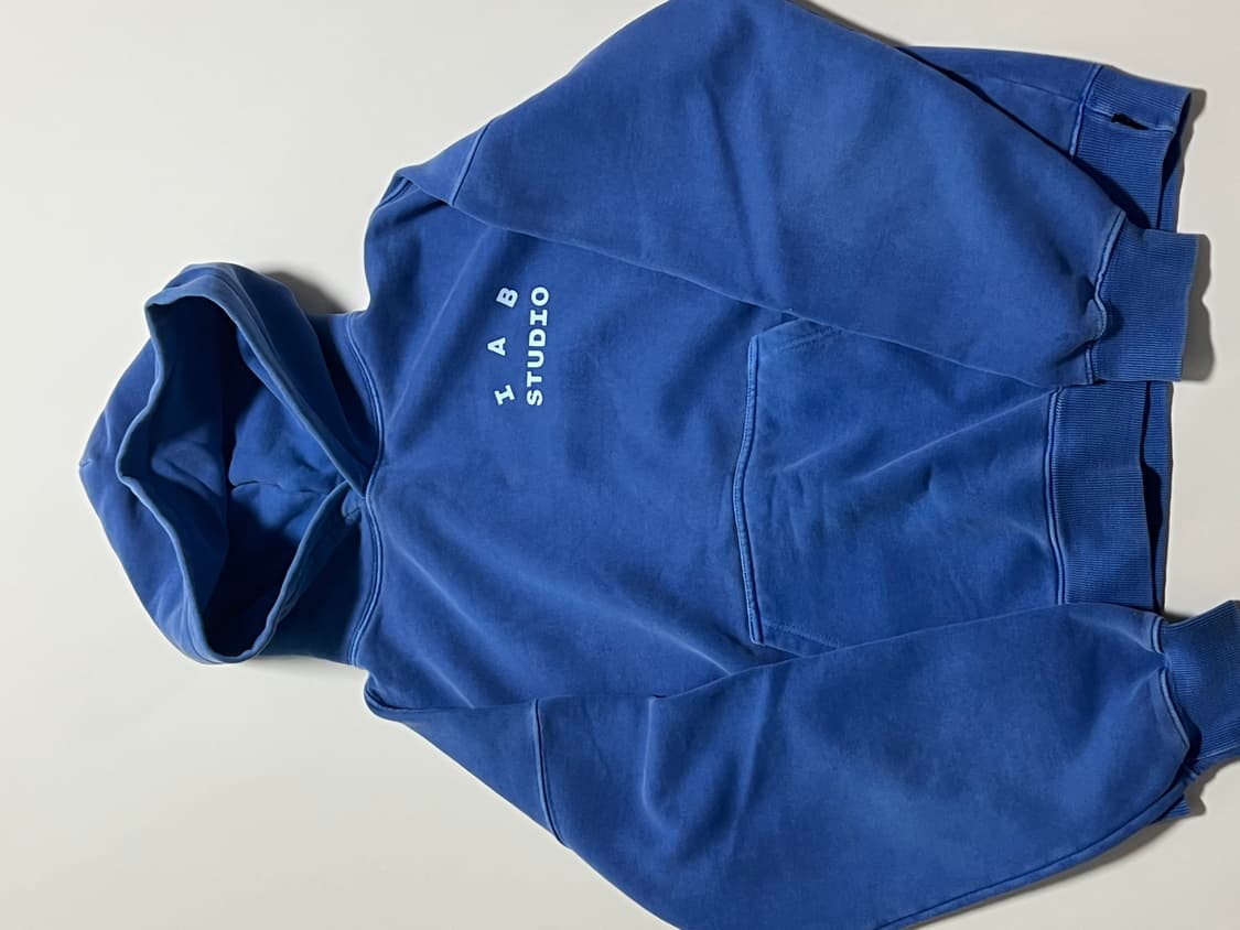 [L] 아이앱스튜디오 피그먼트 로얄블루 후드 상품이미지1