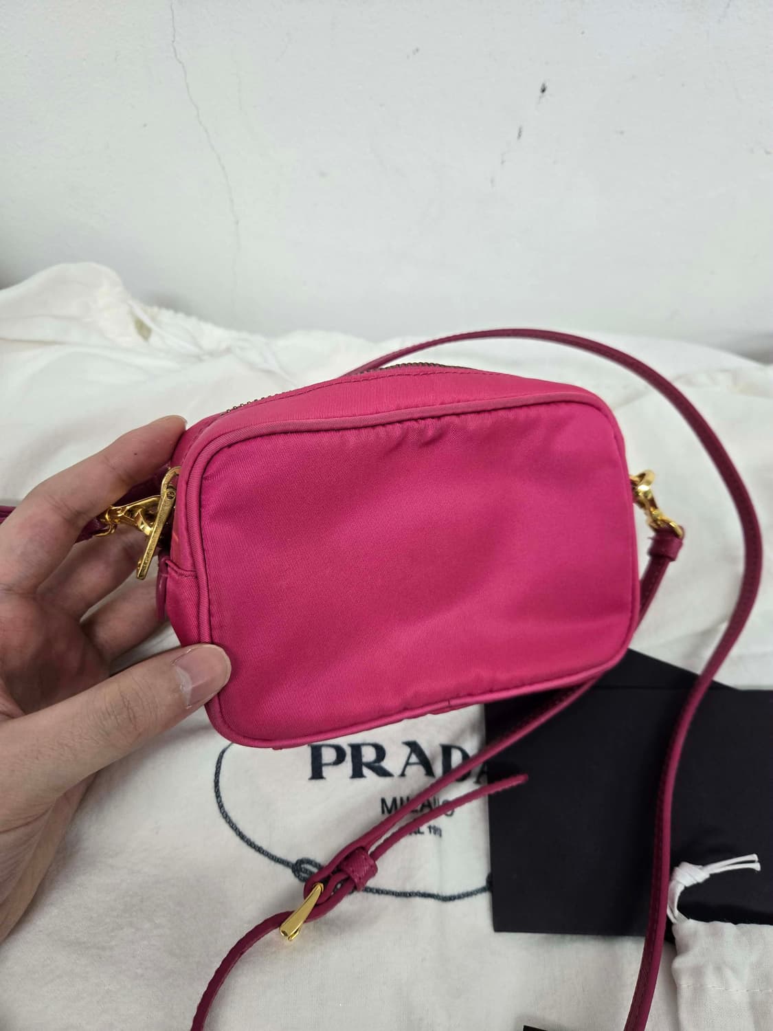 [보증서 정품]프라다 사피아노 미니 크로스백 상품이미지1