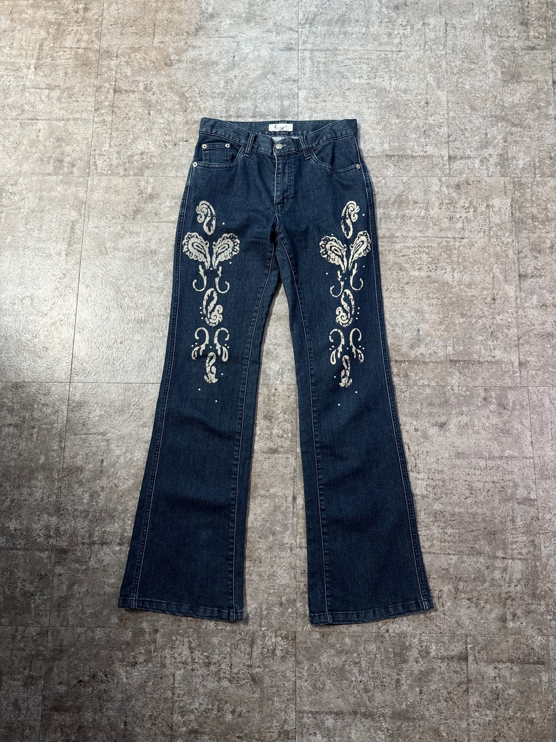 큐빅 프린티드 부츠 컷 데님 상품이미지1