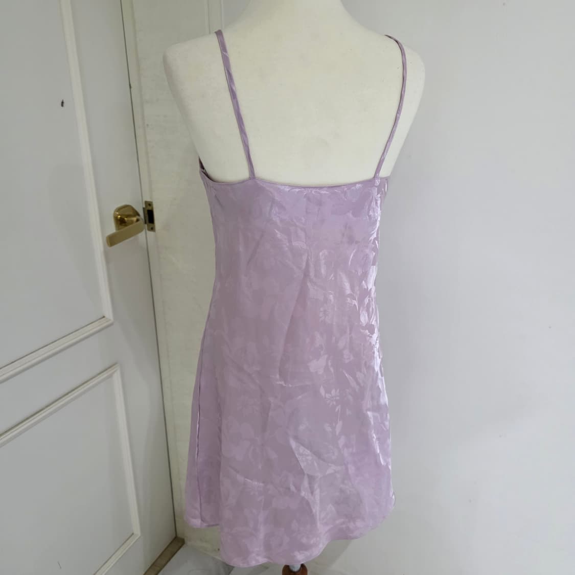 빈티지 로맨틱 연보라 플라워 새틴 슬립 원피스 상품이미지2