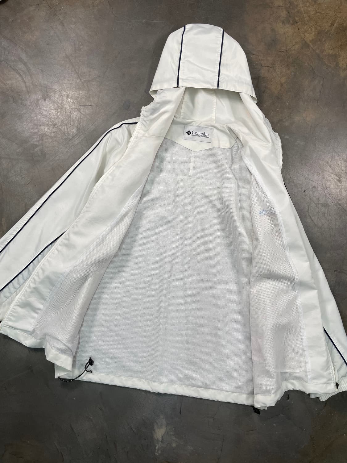 컬럼비아 후드 바람막이 상품이미지4