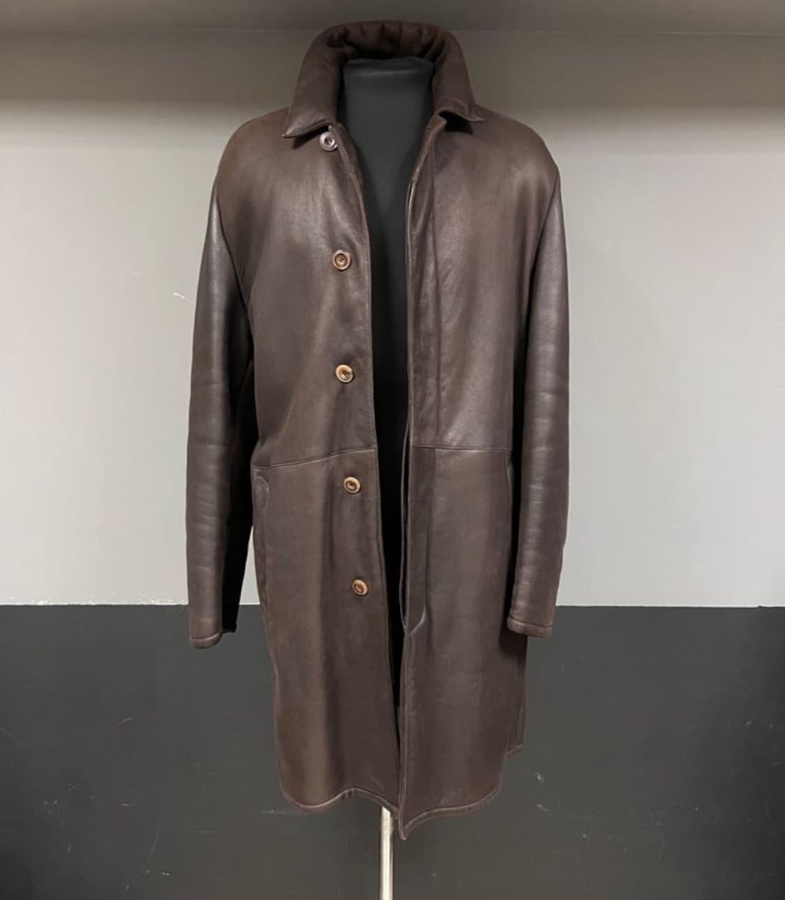 로로 피아나 싱글 히든-버튼코트(무통-램스킨)52 사이즈-해외발송 상품이미지1