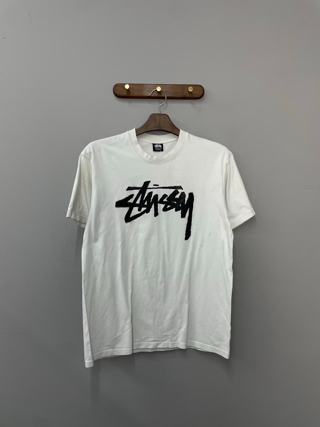스투시 센터로고 화이트 반팔 H2388 상품이미지2