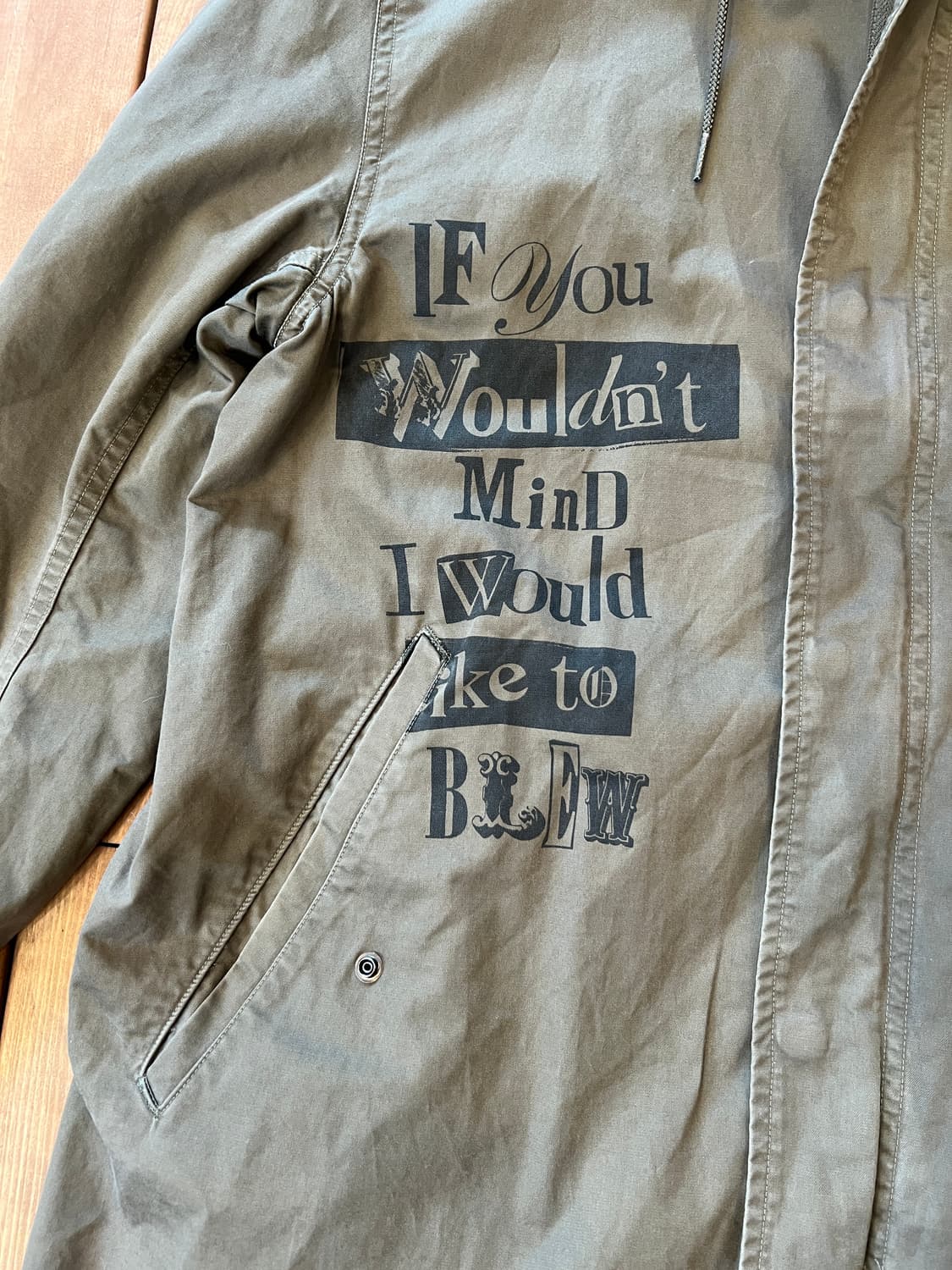 히스테릭글래머 카키 레터링 롱 파카 상품이미지8