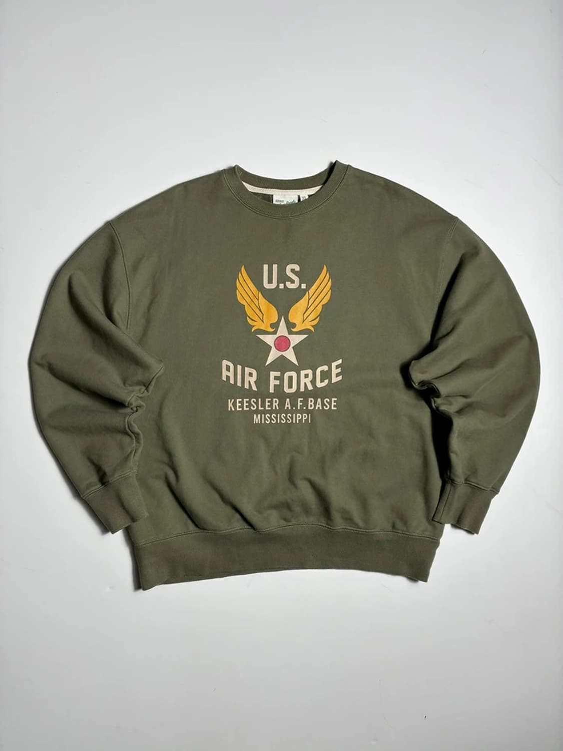 유니폼브릿지 23FW US 공군 아트웍 올리브 맨투맨 R2100 상품이미지1