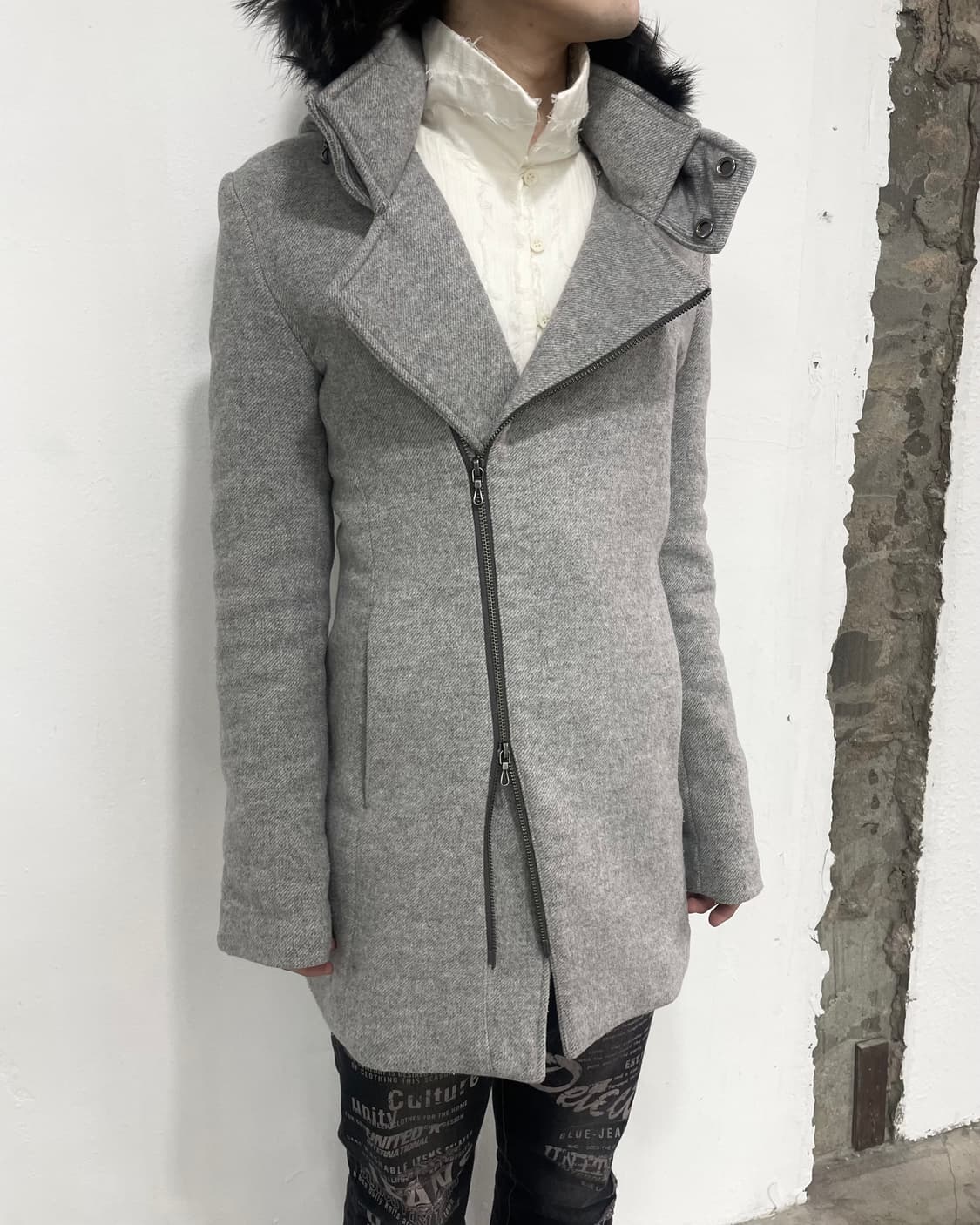 토네이도 마트 비대칭 퍼 코트 상품이미지2