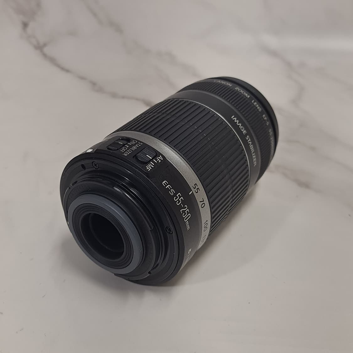 민트급) 캐논 헝그리 망원 렌즈 EF-S 55-250mm IS 상품이미지3