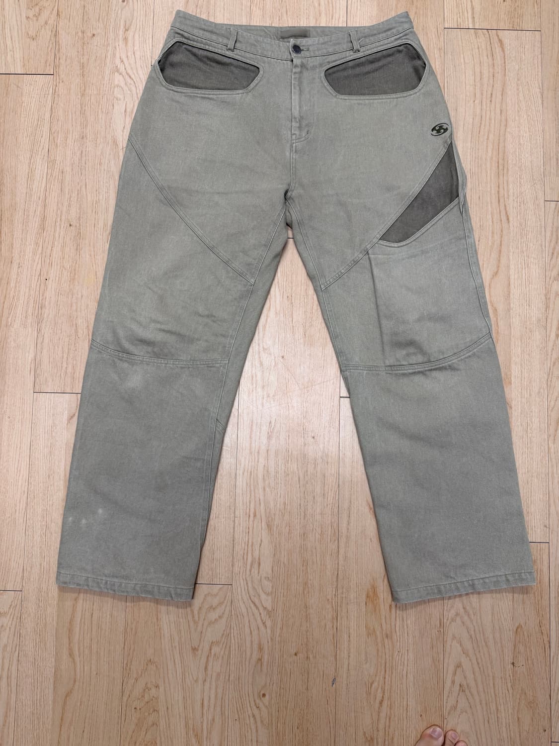 산산기어 커버링 팬츠 카키색 판매/교신 봅니다. 상품이미지2