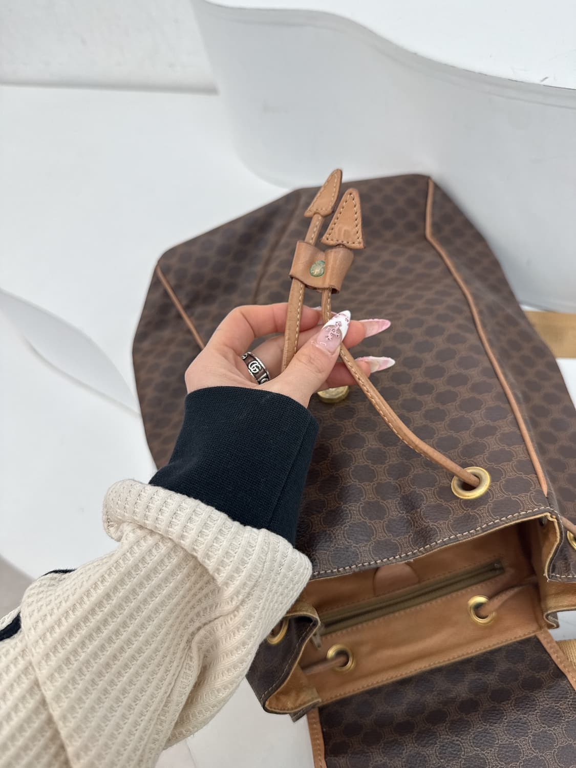 셀린느 마카담 백팩 상품이미지5