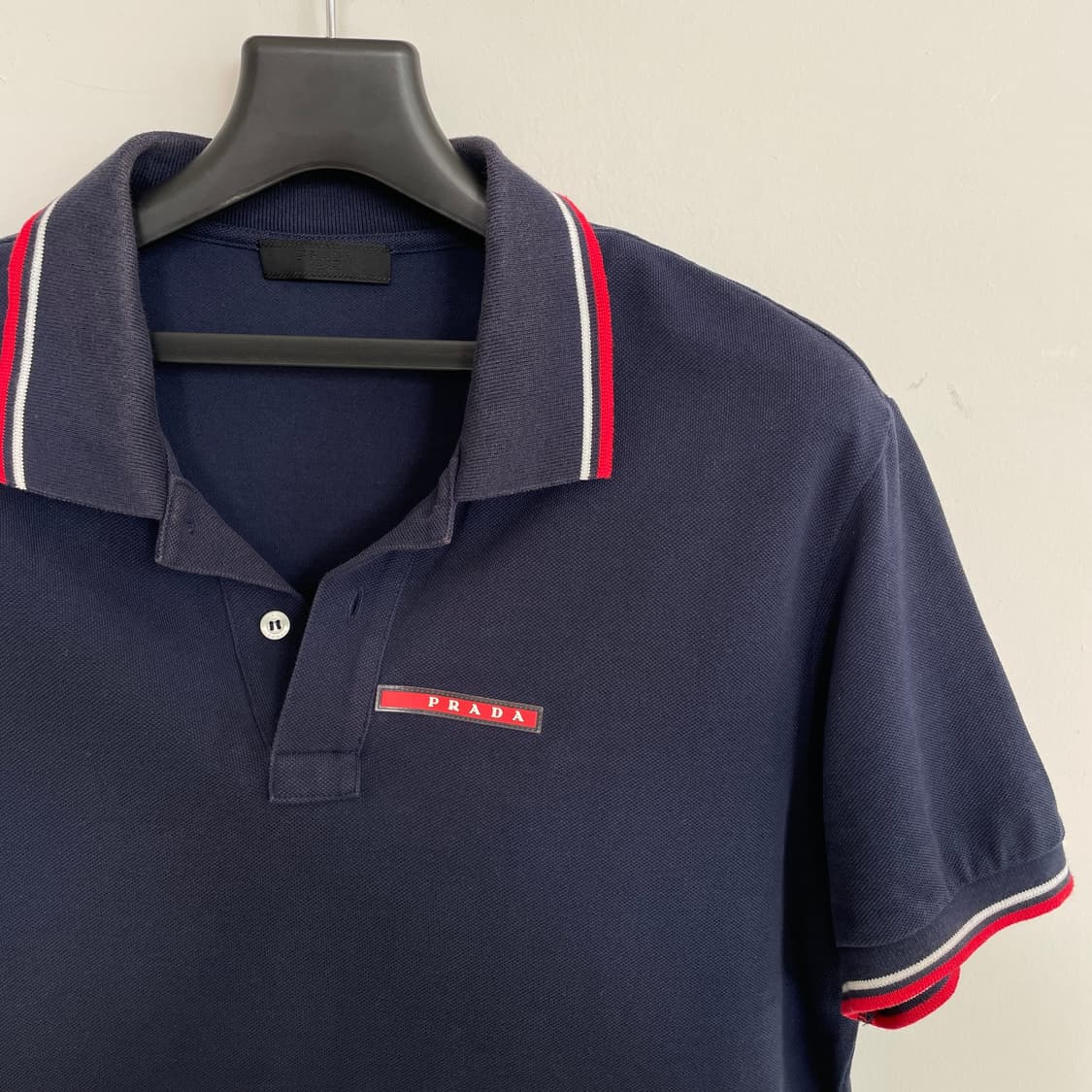 프라다 공용L 리네아로사 네이비 PK 피케 반팔 티셔츠 상품이미지2