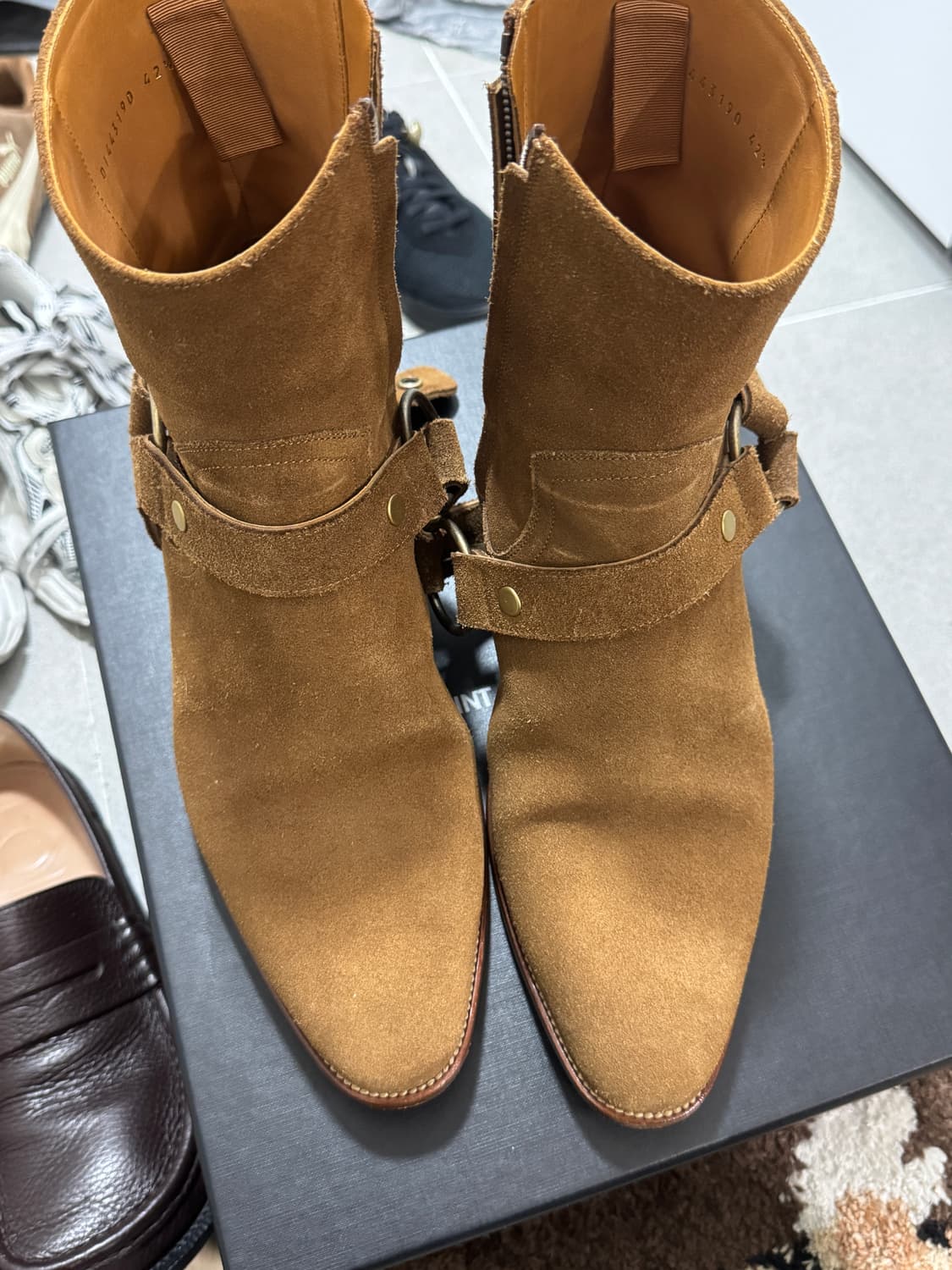 생로랑 첼시부츠(와이어네트 42.5)-백화점 구매 상품이미지2