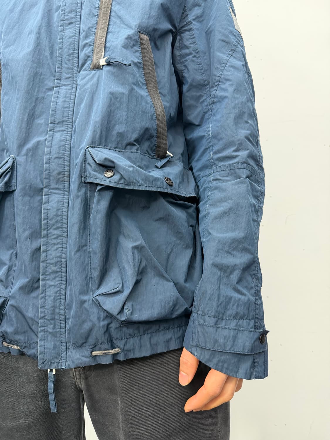 Armani Exchange Technical Anorak 상품이미지4