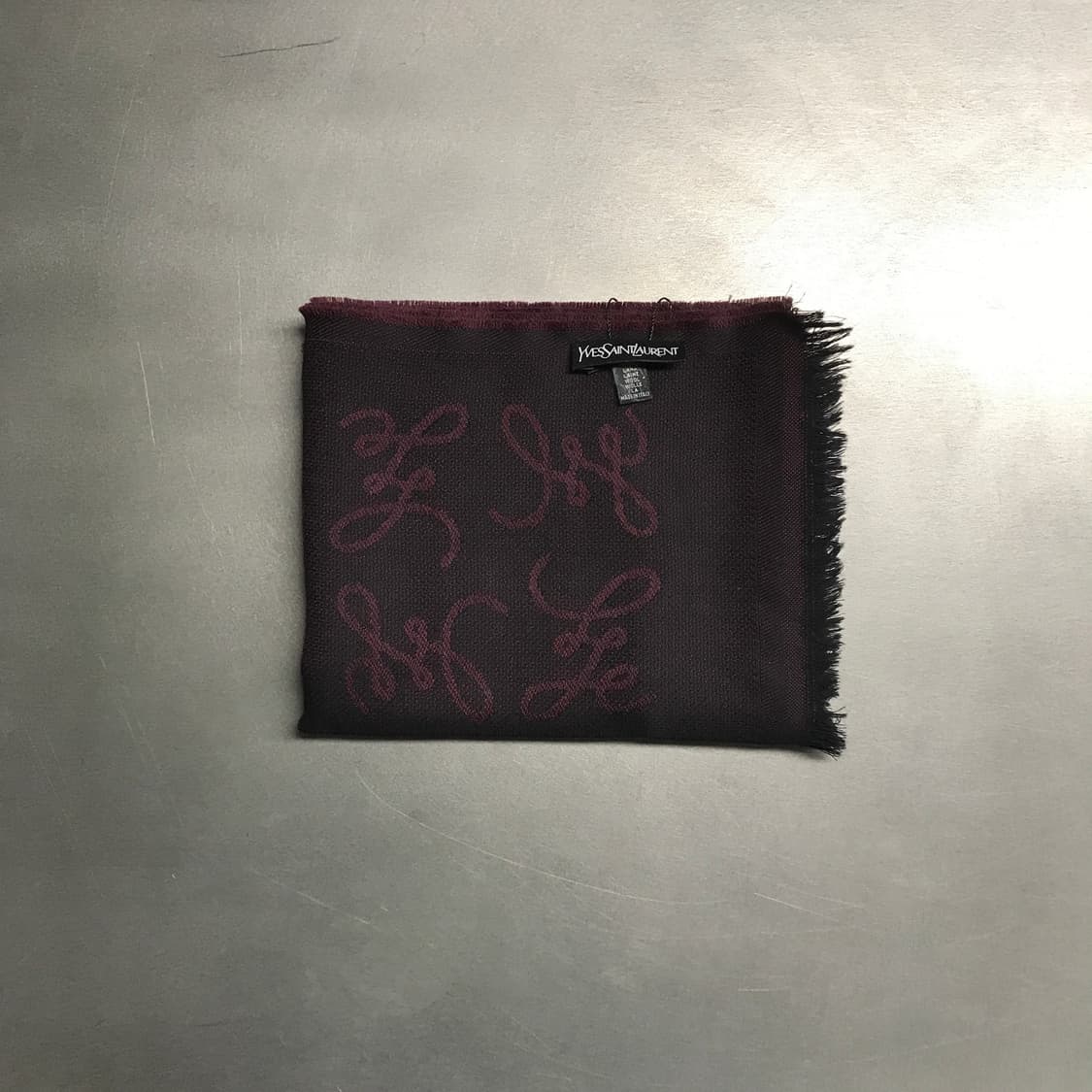 생로랑 머플러 상품이미지2