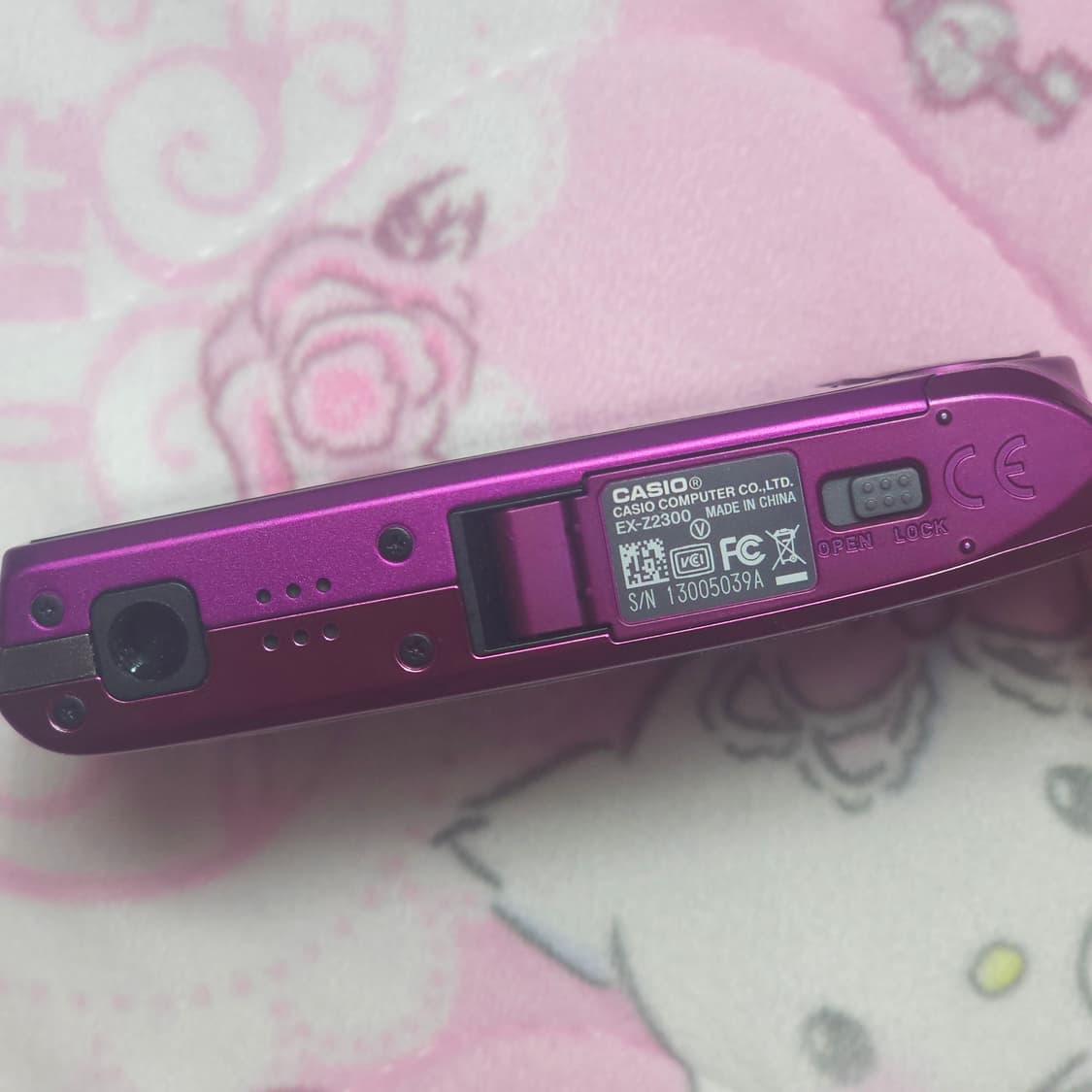 카시오 엑슬림 EX-Z2300 퍼플 와인 모카 로제 나연 디카 상품이미지3