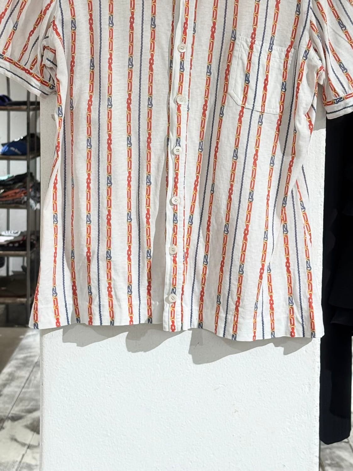 셀린느 화이트 체인 스트라이프 패턴 하프 셔츠 상품이미지5