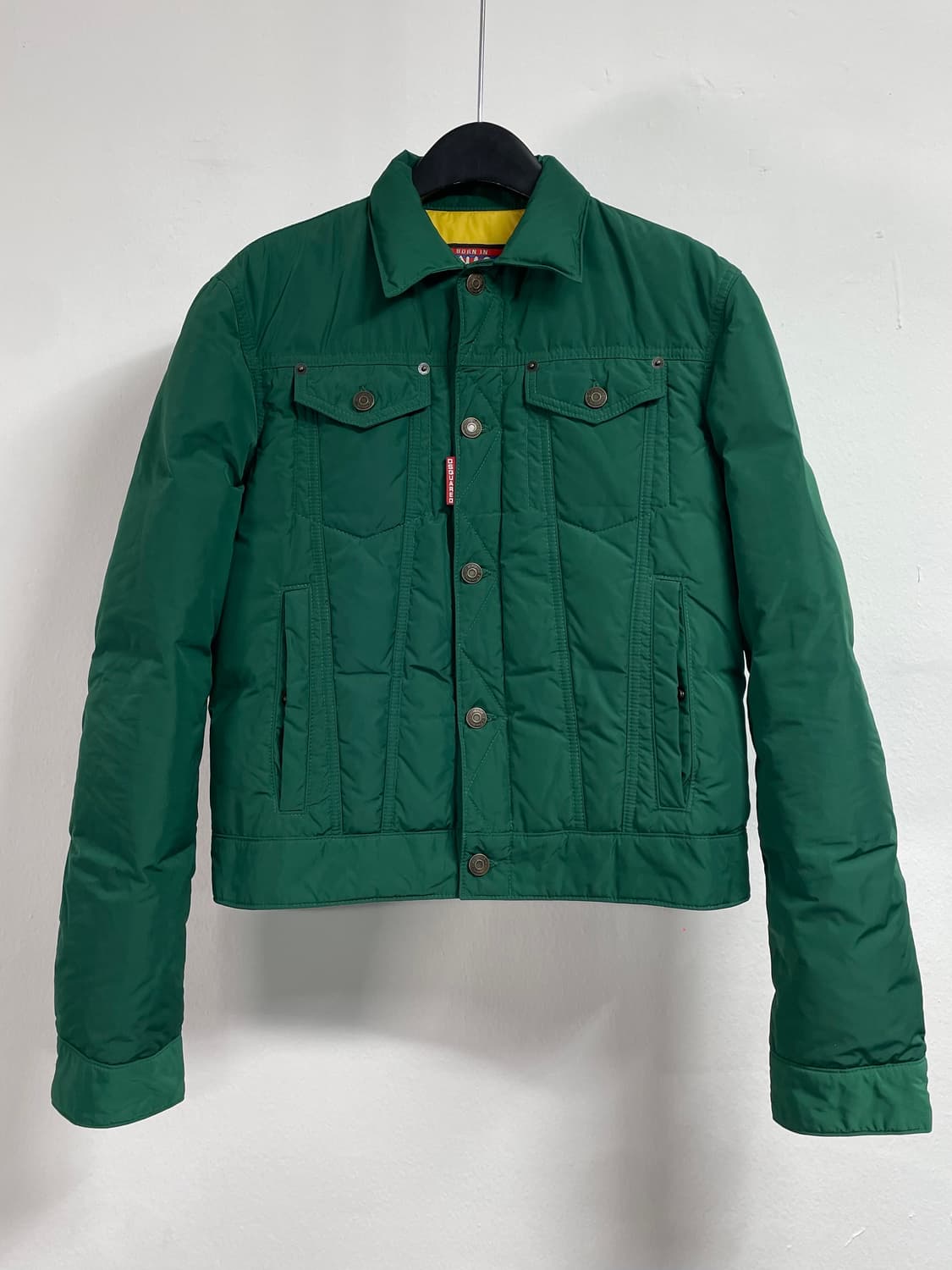 디스퀘어드2 크롭 셔츠 다운패딩 (on.395) 상품이미지1