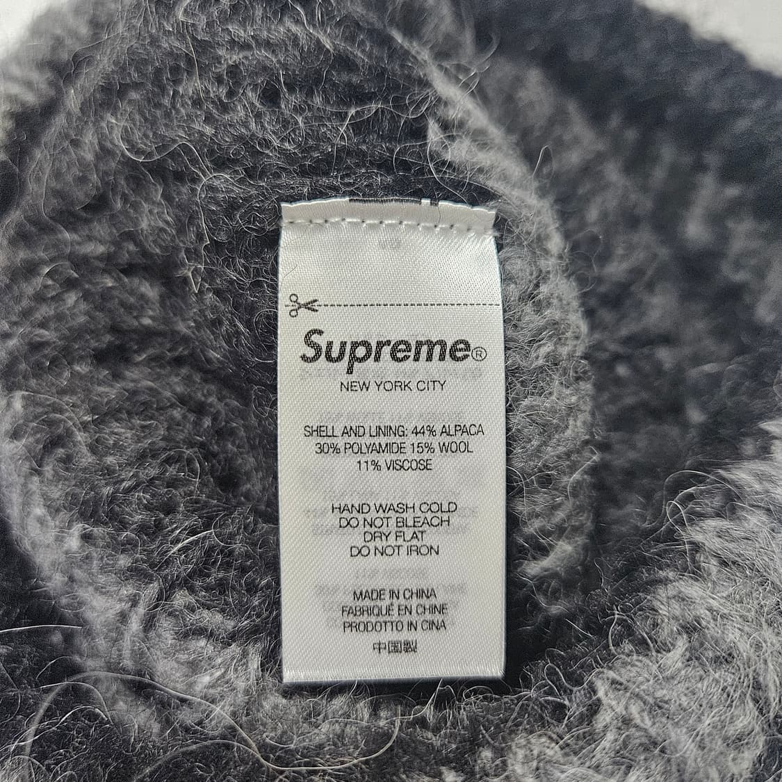 슈프림 루즈 스트라이프 비니 블랙 상품이미지3