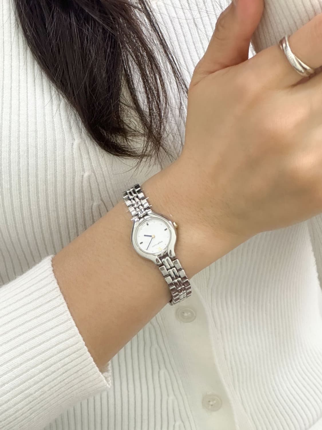 courreges / 꾸레쥬 실버 스테인리스 라운드 쿼츠 시계 상품이미지10