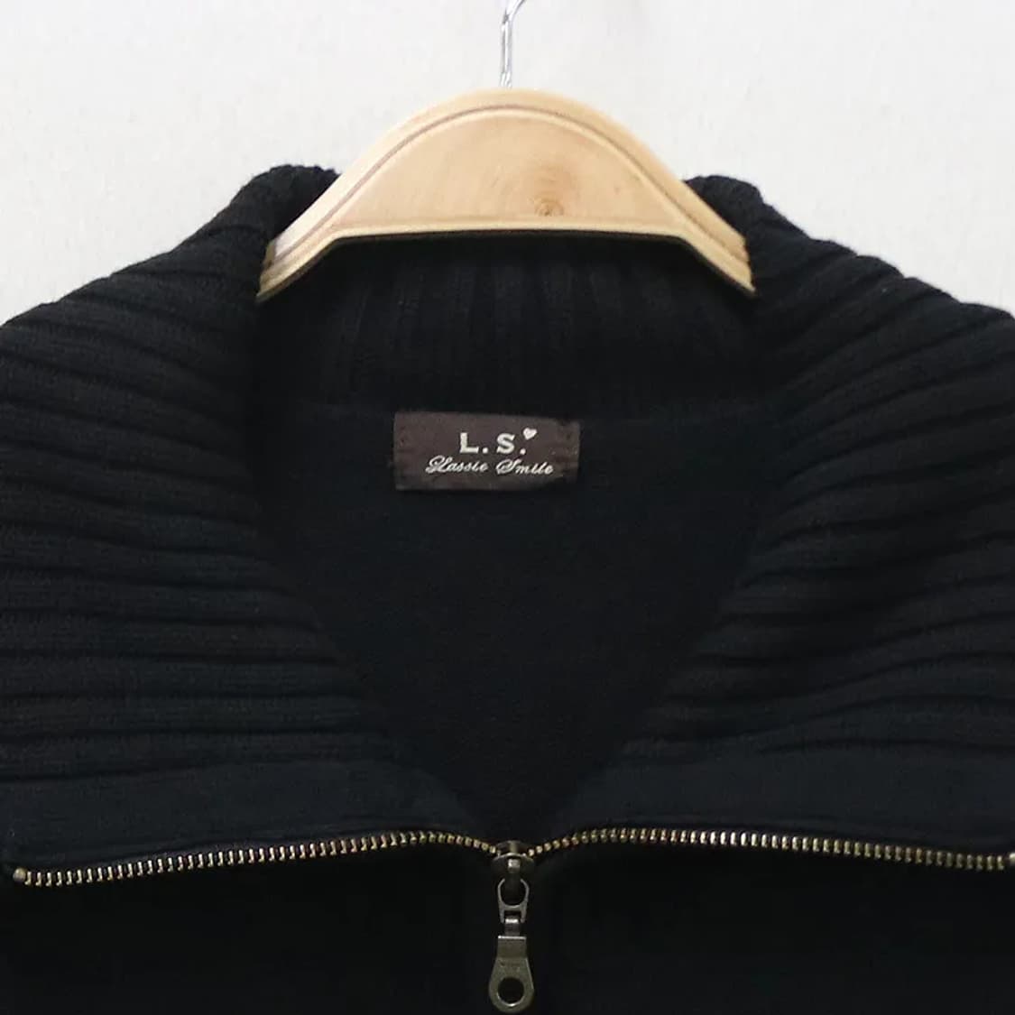 버클 포인트 니트 하이넥 집업 62326 상품이미지3