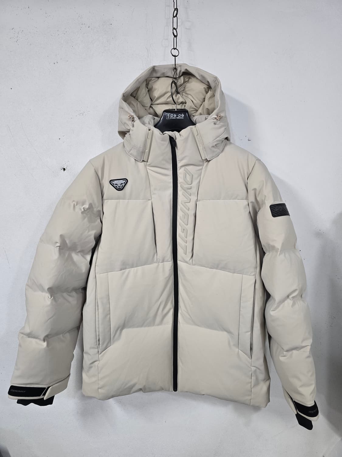 다이나핏 아이보리 카본테크 덱스 구스패딩M 상품이미지1