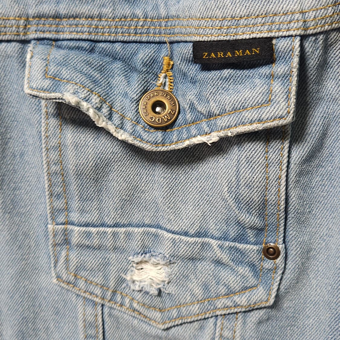L ) ZARA MAN 데미지 데님 청자켓 상품이미지3