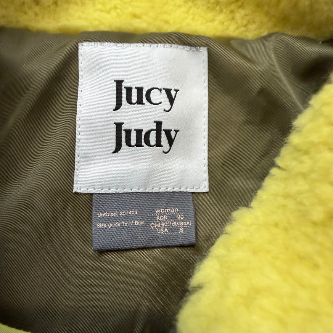 JUCY JUDY 하이넥 크롭 덤블링 점퍼 상품이미지3