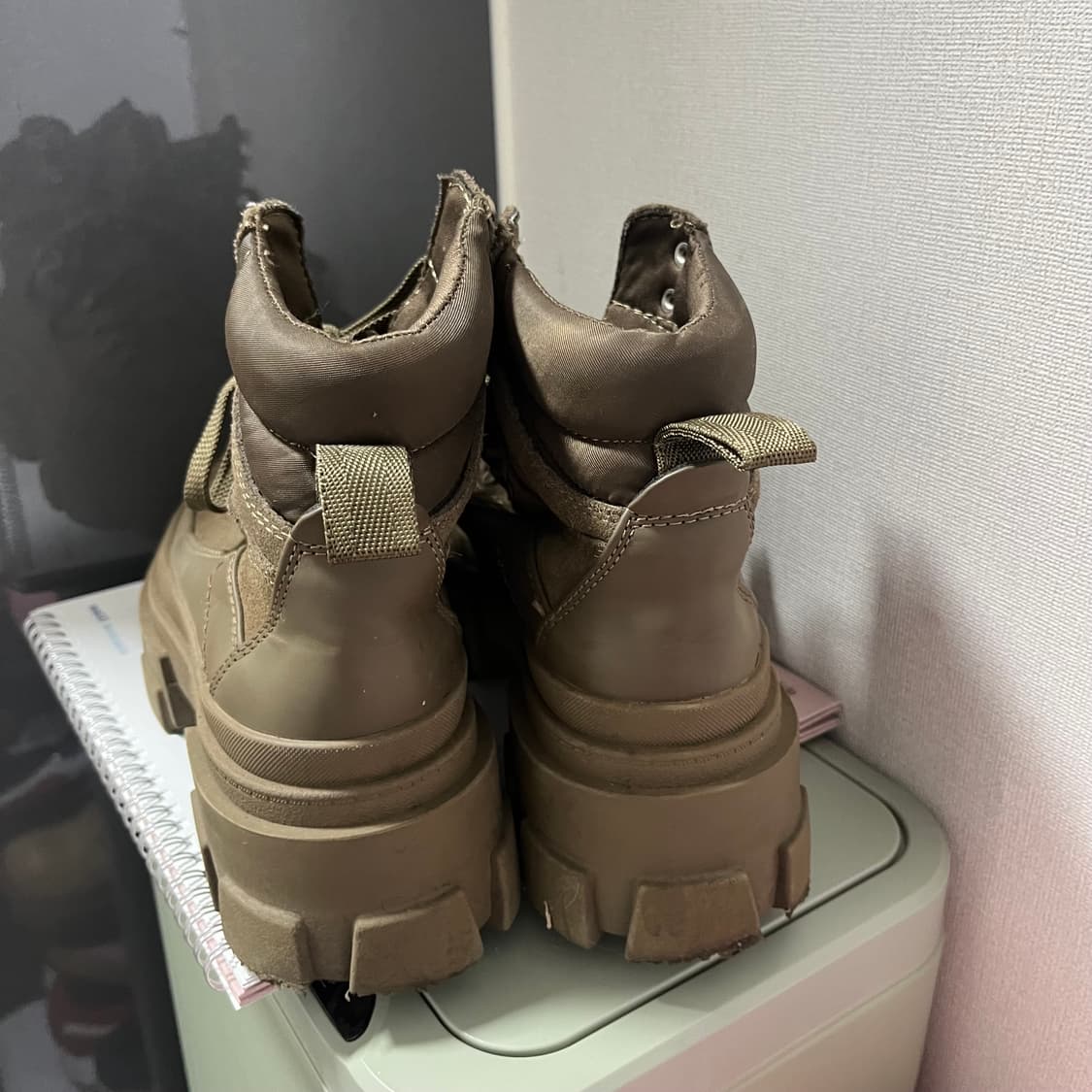 자라 카키색 워커 부츠 230 상품이미지3