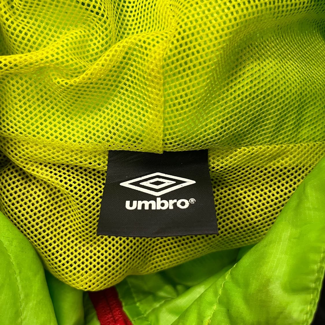 [정품] 엄브로 형광 바람막이 후드 집업 b16 상품이미지6