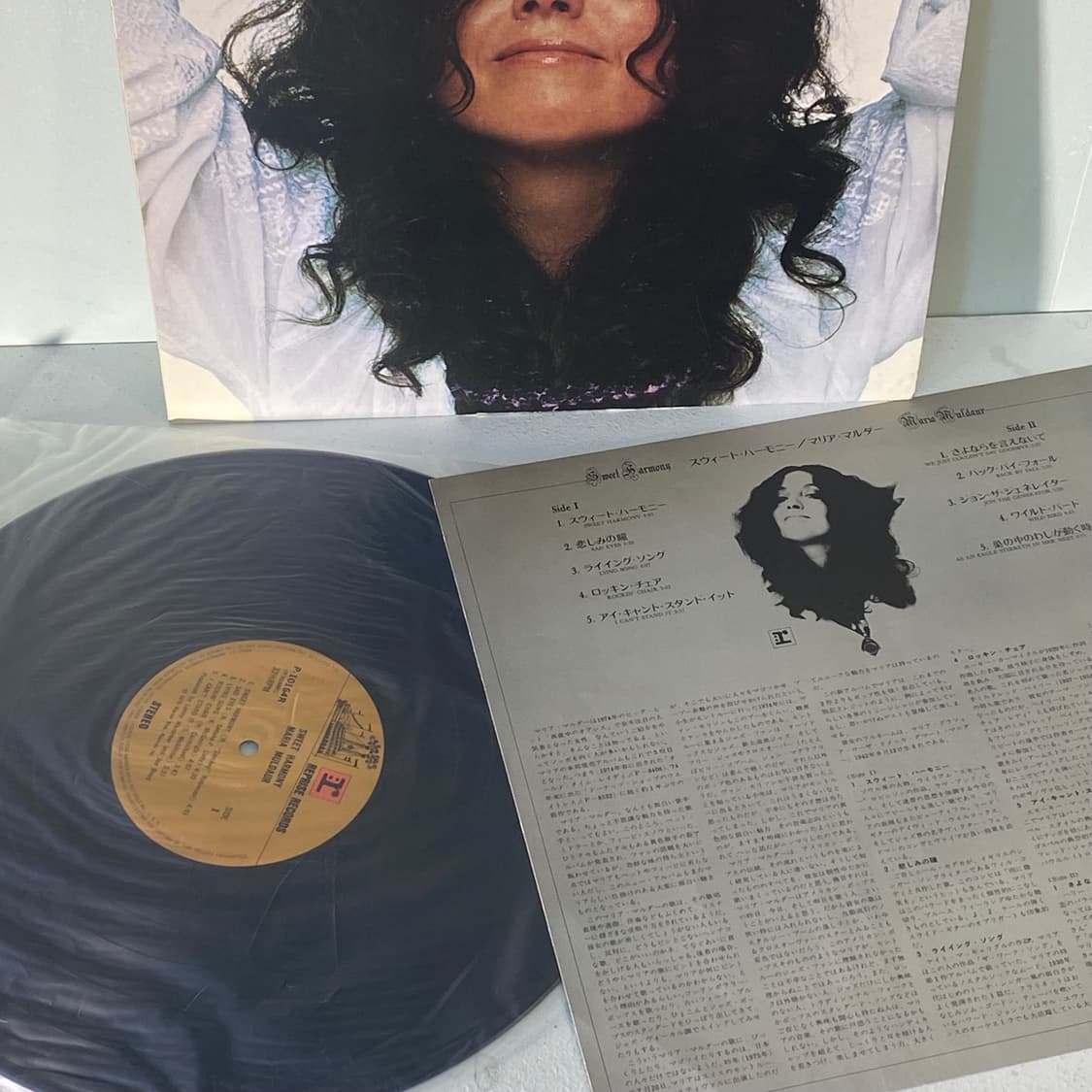 (중고LP-포크록) Maria Muldaur -Sweet Harmony 상품이미지3