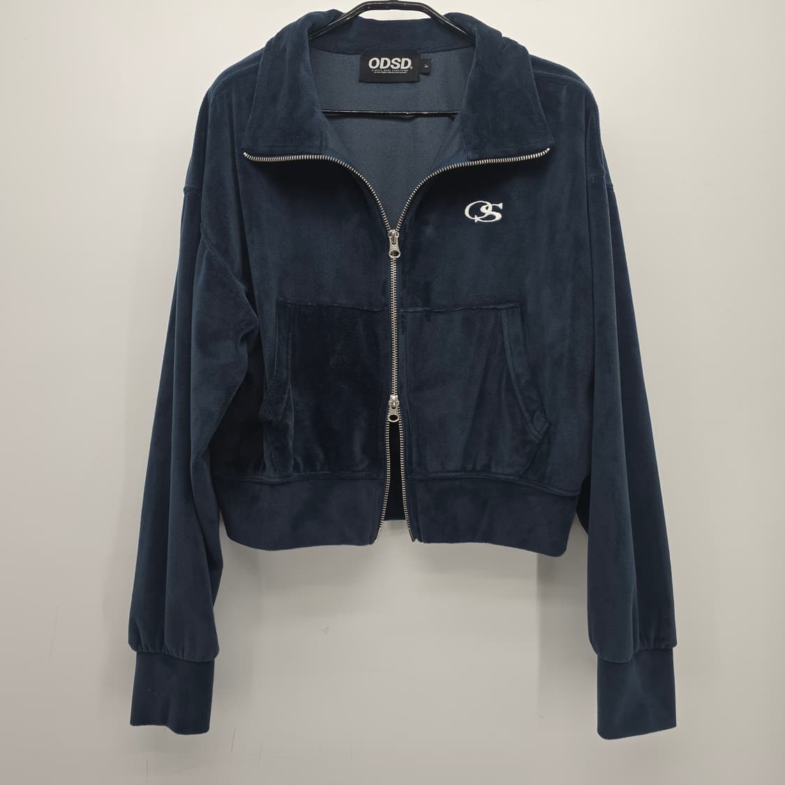 오드스튜디오 ODSD 벨벳 트레이닝 상의 네이비 L 상품이미지1