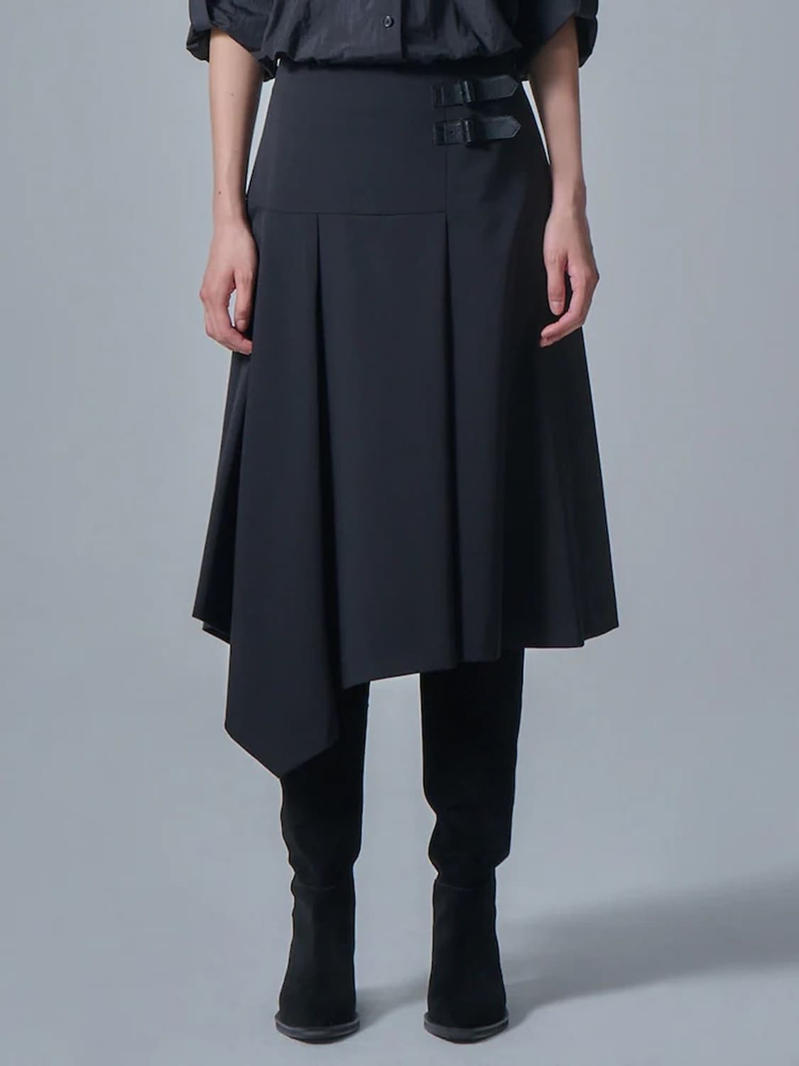 준지 레더 스트랩 언발란스 스커트 34사이즈 (xs) 상품이미지3