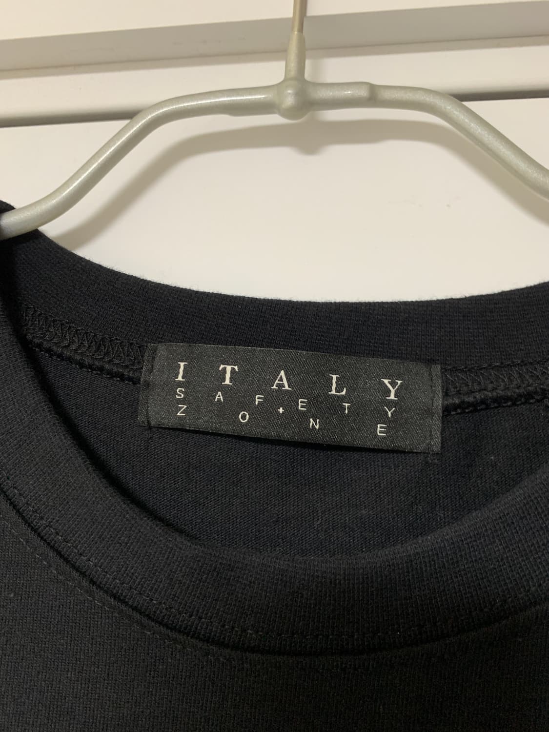 안전지대 티셔츠 safety zone 상품이미지3