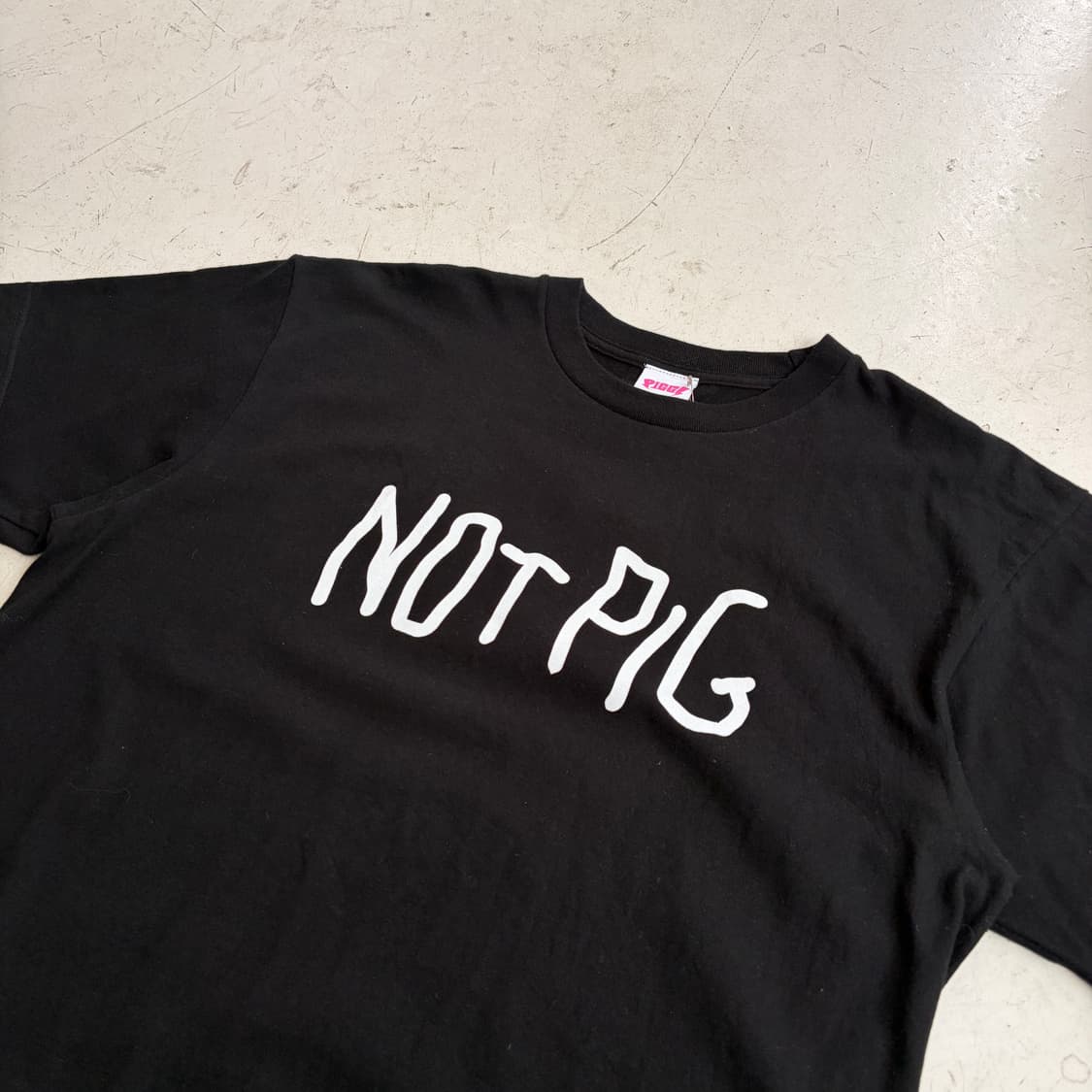 PIGGS NOT PIG 오피셜 반팔티 L 상품이미지4