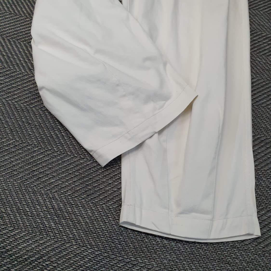 무신사 와이드 면바지 남자36 상품이미지4