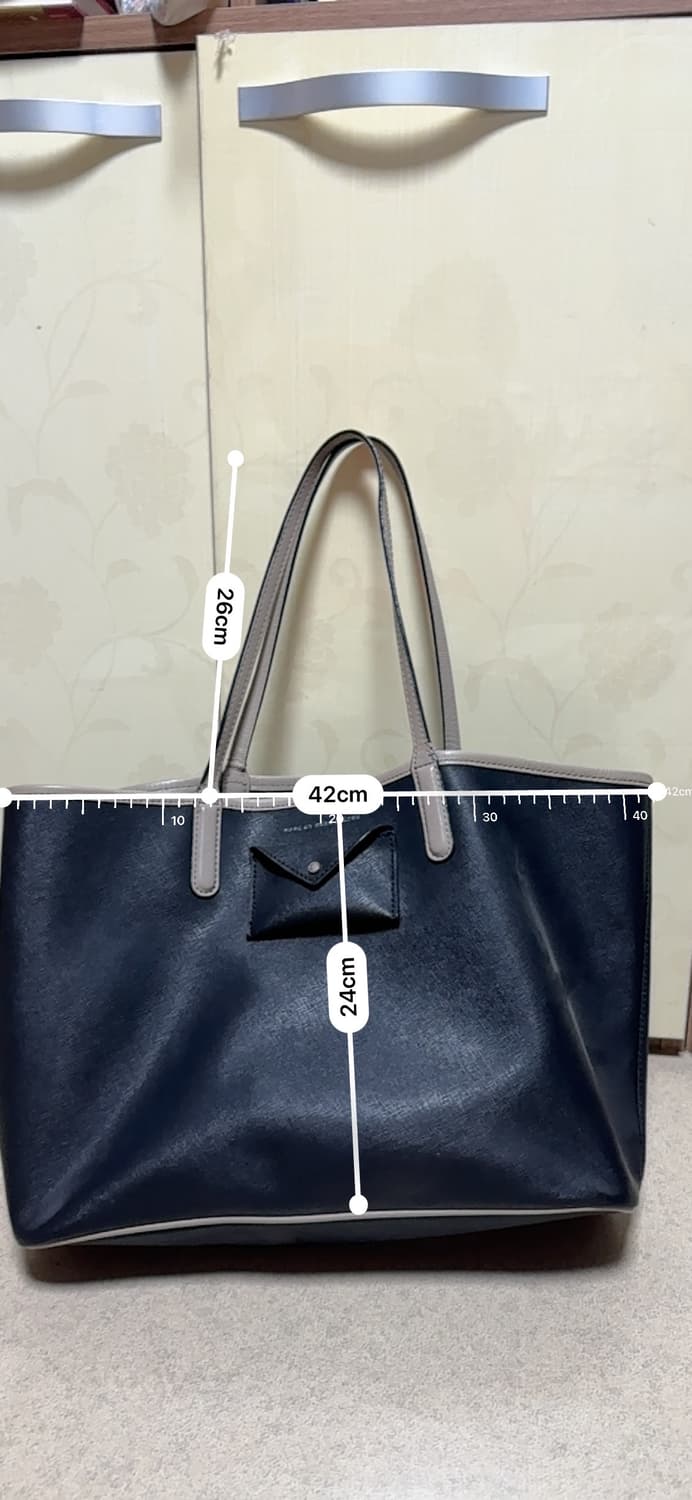 마크 바이 마크 제이콥스 토트백(파우치 포함) 상품이미지1