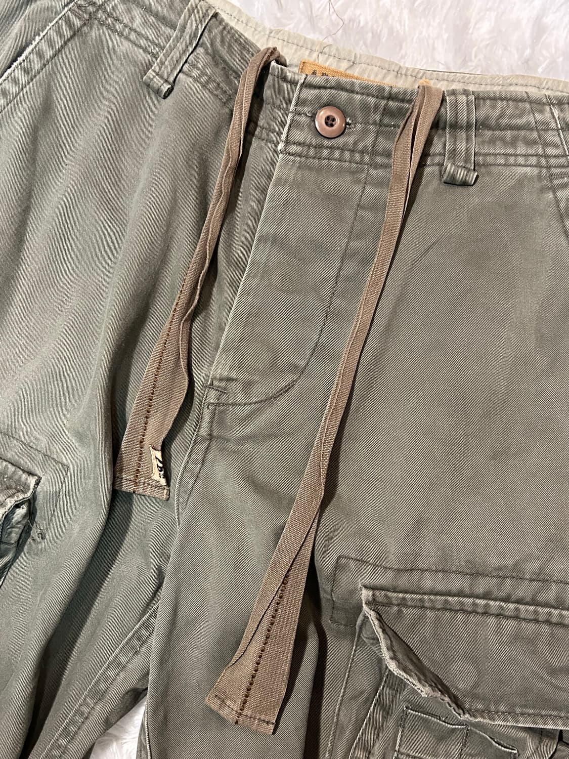 Abercrombie y2k multi cargo pants 상품이미지3