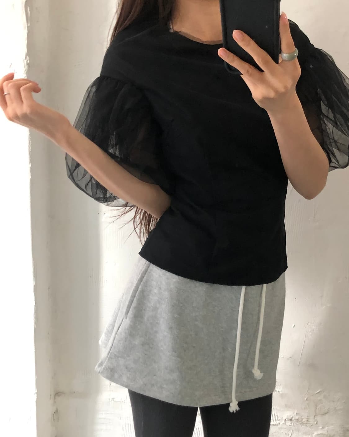 Simone Rocha 시몬 로샤 블랙 컬러 시스루 퍼프 티셔츠 상품이미지1