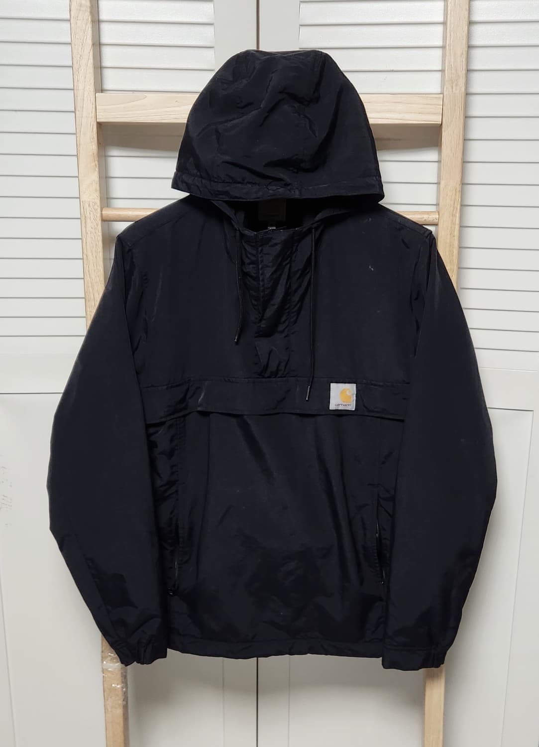칼하트 WIP 풀오버 아노락 바람막이 후드 자켓 블랙 상품이미지1