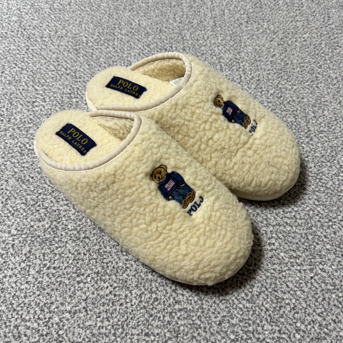 [정가 13만원] 폴로 랄프로렌 양털 슬리퍼 230 상품이미지4