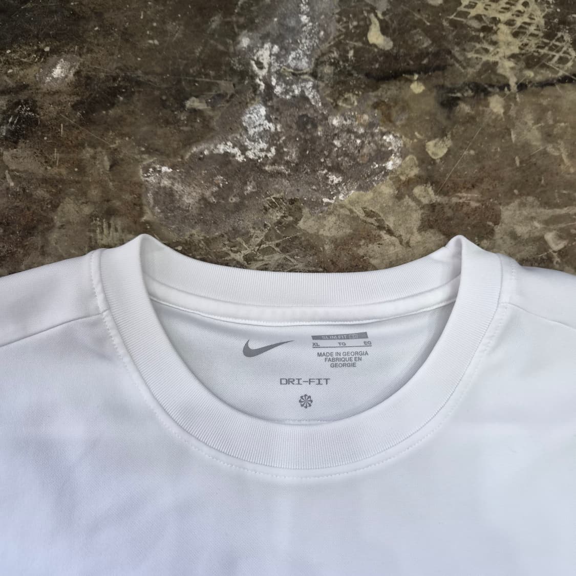 XL) 나이키 런닝코어 스우시 자수로고 반팔티 반팔티셔츠 상품이미지3