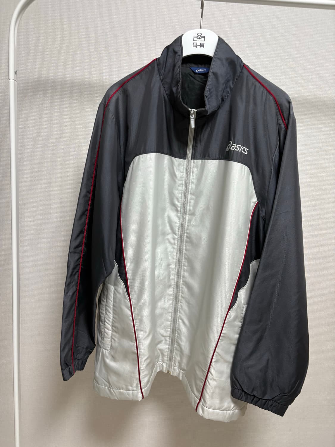 아식스 올드스쿨 바람막이 105 상품이미지1